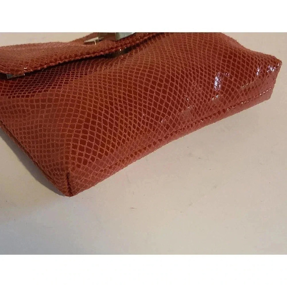 CALVIN KLEIN WOMENS BRICK RED CROSSBODY BAG CLUTCH PHONE POCKET PURSE NEW - Picture 6 of 9